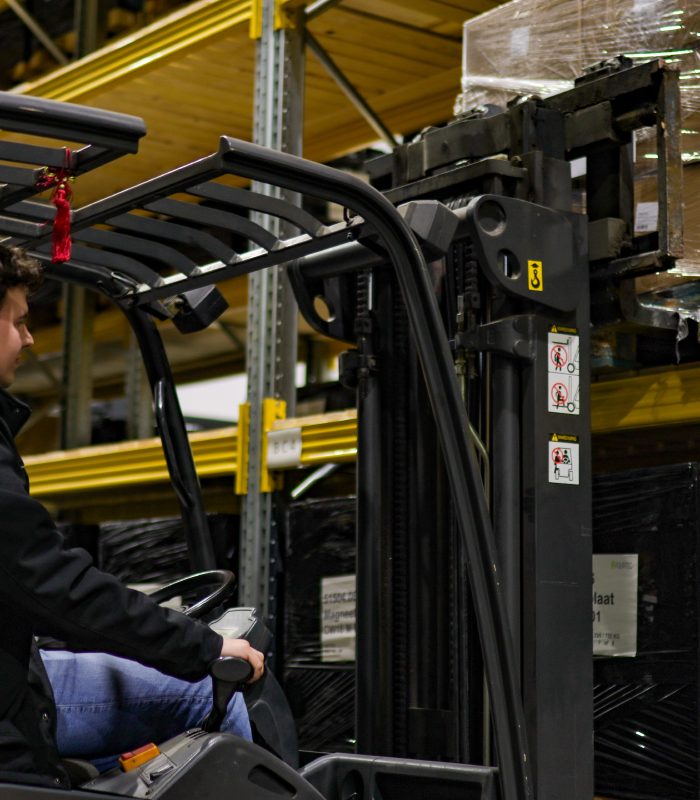 working-truck working-truck